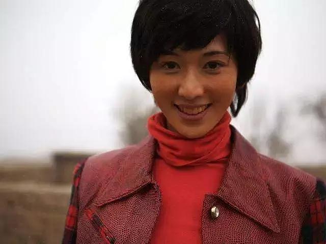 林志玲45岁 | 没有代表作，她凭什么屹立名利场19年？