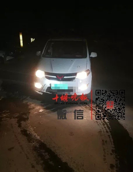 凌晨，快递男子驾车3次疯狂撞向女同事！想置她于死地…（组图） - 1