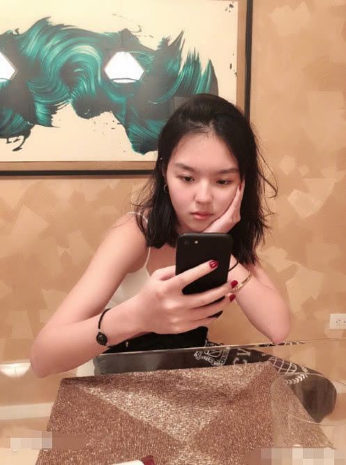 哈文晒照为女儿庆生，法图麦生日正好是李咏离世时间（组图） - 5