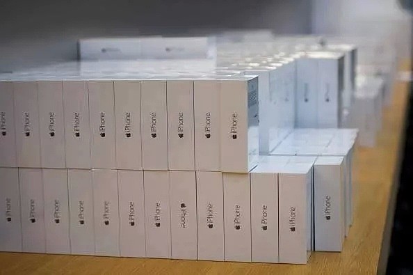 华人留学生在美骗取3000台苹果手机，总价近百万，两年后才被FBI发现（组图） - 4