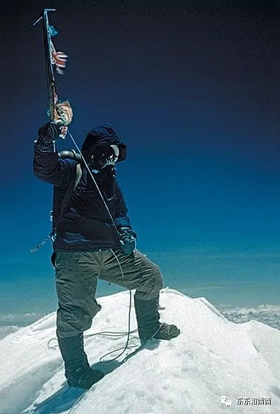 珠峰上都堵成这样了，全球登顶第一人要是知道，绝对躺不住了…（组图） - 14