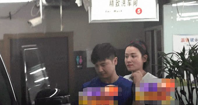 田亮叶一茜购买法拉利座驾，不挂号牌街头狂奔，违反交规（组图） - 3