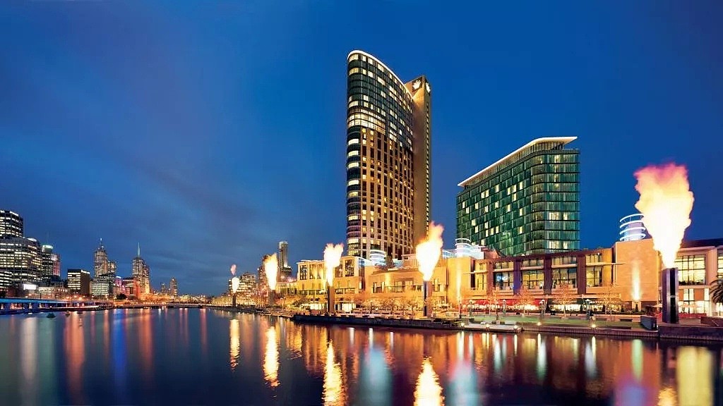 澳洲赌业大亨帕克拟向澳门新濠博亚转让皇冠赌场19.9%股权 - 1