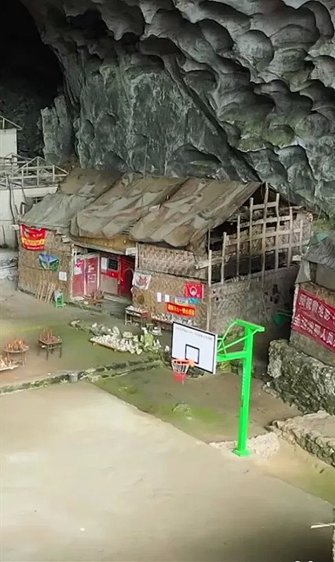 贵州人的山洞篮球场，也太酷了吧！（视频/组图） - 16
