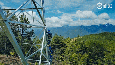 海拔3000多米“走钢索” ，中国电工拍下最震撼视频（视频/组图） - 3