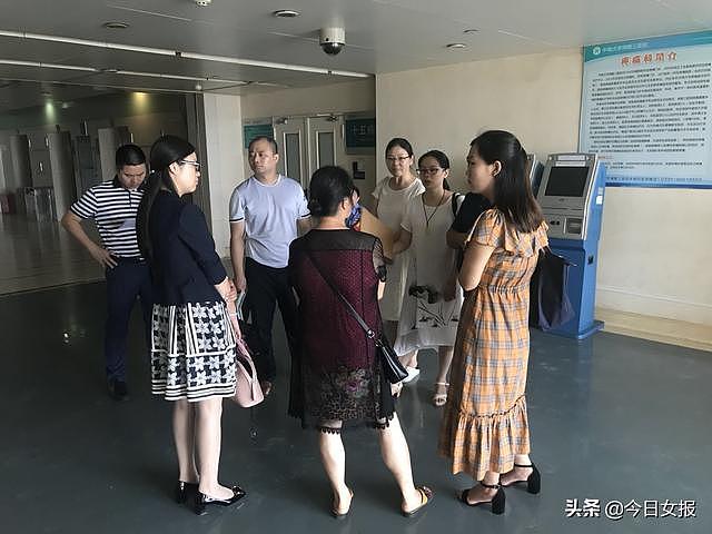 长沙5岁女童被妈妈男友殴打致残！他把孩子摁在地上摩擦制造摔伤假象