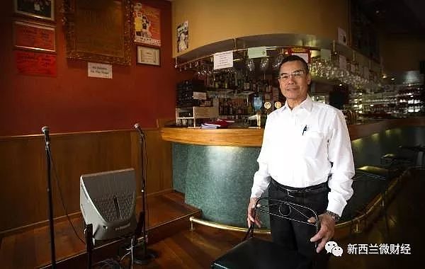 新西兰华人老板苦心经营餐馆35年，退休前发愁一件事…（组图） - 8