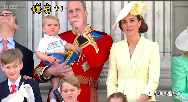 各种嫌弃！英国王室又多一个臭脸宝宝，这不爽的小表情，跟乔治神同步啊（组图） - 26
