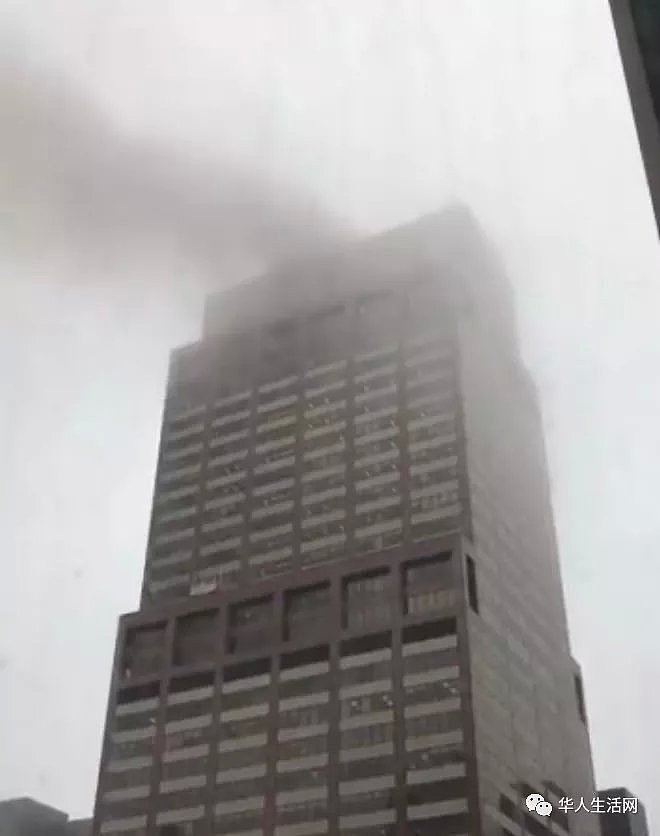 今早，一架直升飞机突然撞向曼哈顿大楼！场面堪比911，1人死亡！ - 1