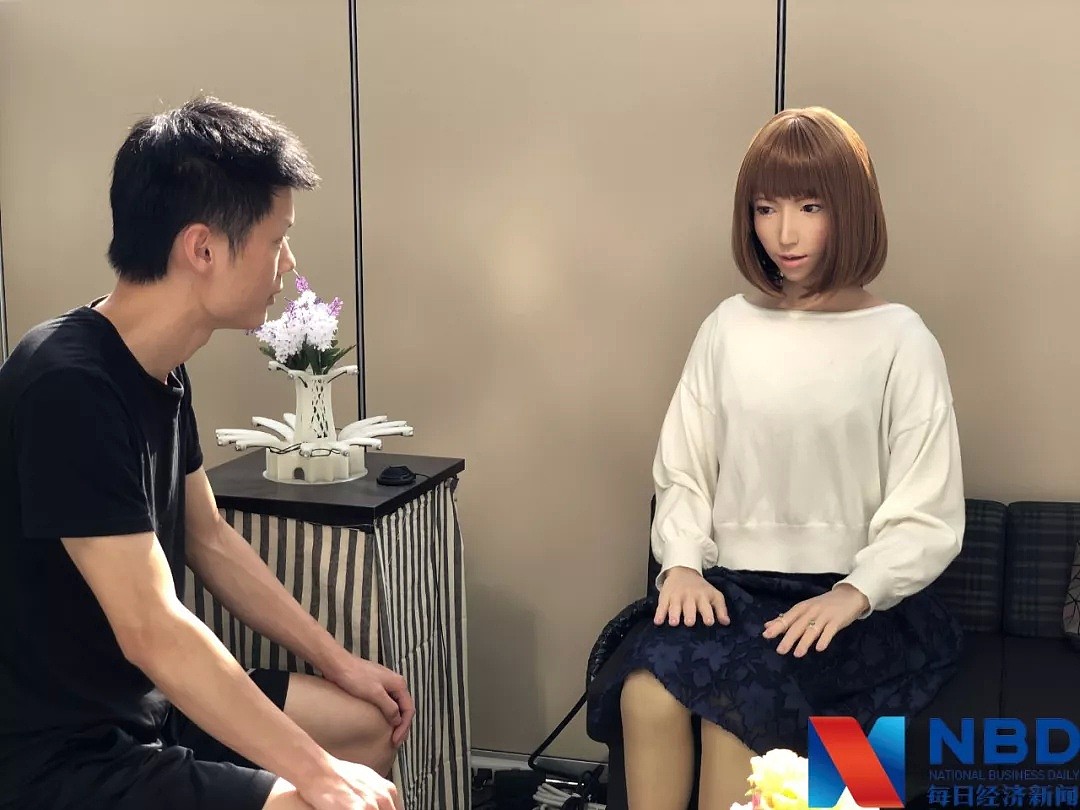 这是日本“最美机器人老婆”？我们和Ta聊了半小时（视频/组图） - 3