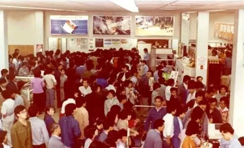 沉迷购物的中国人，终于抛弃了大超市（组图） - 11
