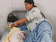宜宾孕妇顶着余震娩下第一个地震宝宝：想给他起一个有意义的名字（图）