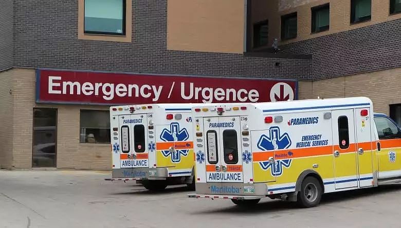 悲剧！加拿大妈妈急诊室苦等5小时 心脏血液流干而死 女儿崩溃哭诉！（组图） - 2