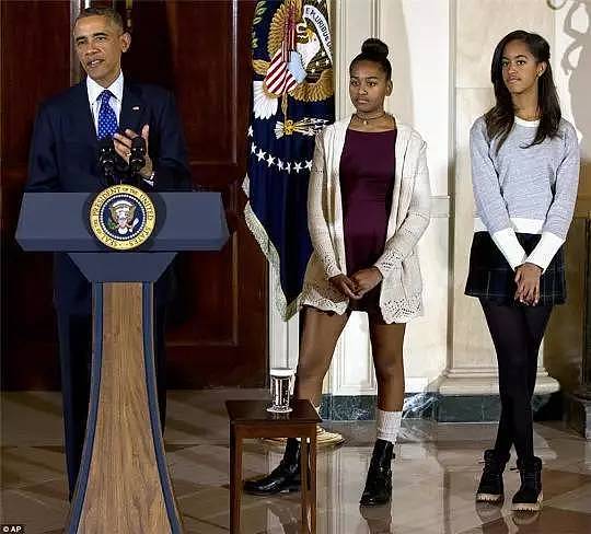 奥巴马小女儿上大学了！当总统都不缺席家长会的宠女狂魔，面对“空巢”多次泪崩....（组图） - 29