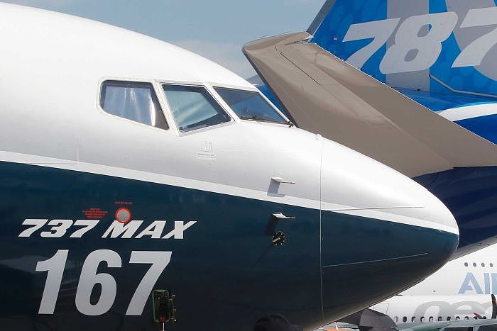 400多名飞行员起诉波音 掩饰737MAX缺陷（图） - 1