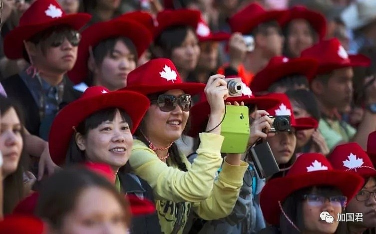加拿大要哭了，申请10年签证的中国游客少了一半....（组图） - 2