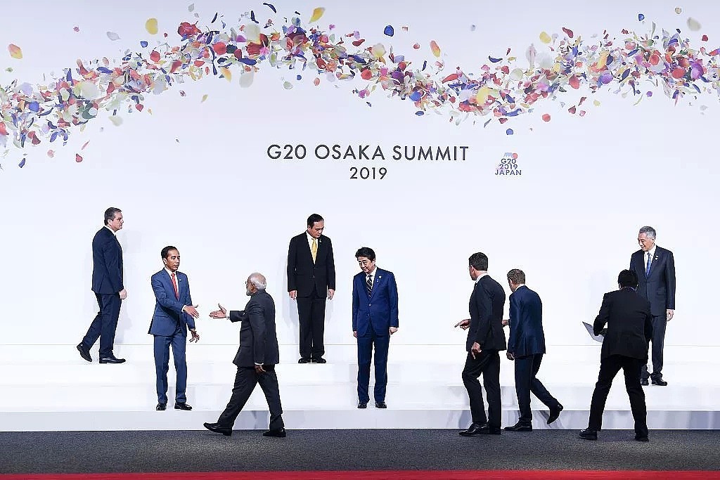 梅姨与普京握手无表情 媒体盘点G20峰会尴尬瞬间（组图） - 1
