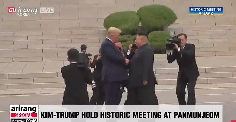 史无前例！特朗普进入朝鲜握手金正恩，现场邀请金正恩去白宫（组图） - 23