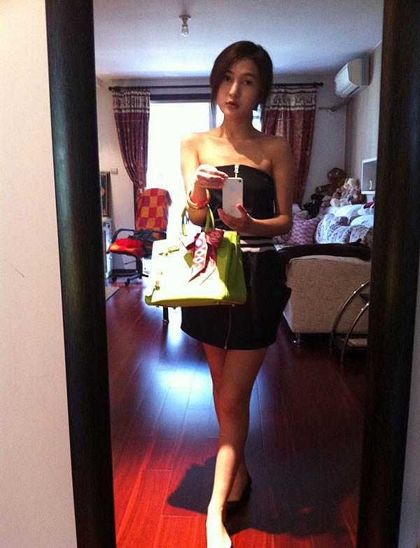 郭美美被抓前在微博上的“炫富”照片