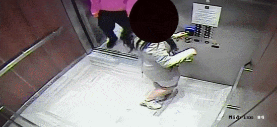 太吓人了！多伦多35岁女子电梯内遭背包男暴力袭击，并称有手枪（组图） - 3