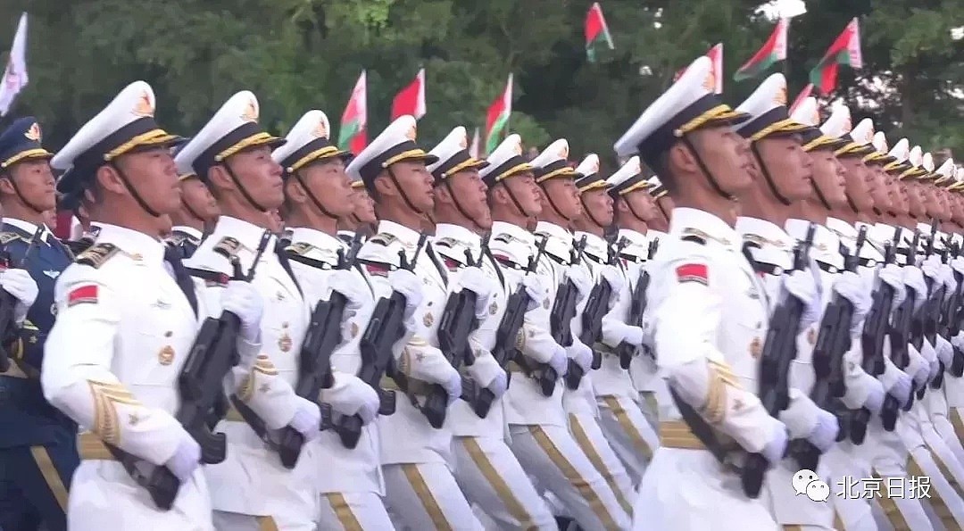 “向前看！” 这个国家的阅兵仪式上，喊出中文口号（视频/组图） - 16