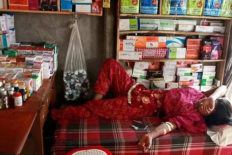 “我17岁，做妓女7年”！走进孟加拉雏妓：药物催熟10岁少女，9块钱做一次（组图） - 4
