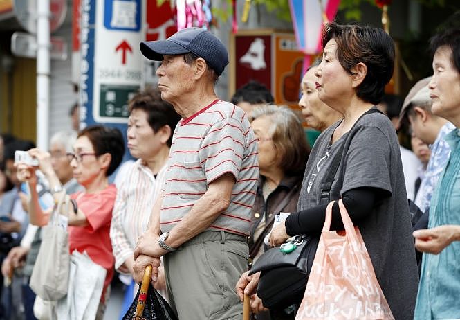 日本大选，安倍有望在今年年底打破日本任期最长首相的纪录（组图） - 4