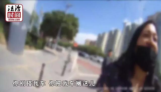 “你现在得罪我了！”北京街头女子辱骂交警10分钟，被拘留