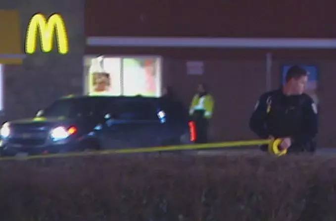 麦当劳血案！20岁加拿大小伙被陌生人连捅9刀 当场毙命！竟是因为种族歧视（组图） - 10