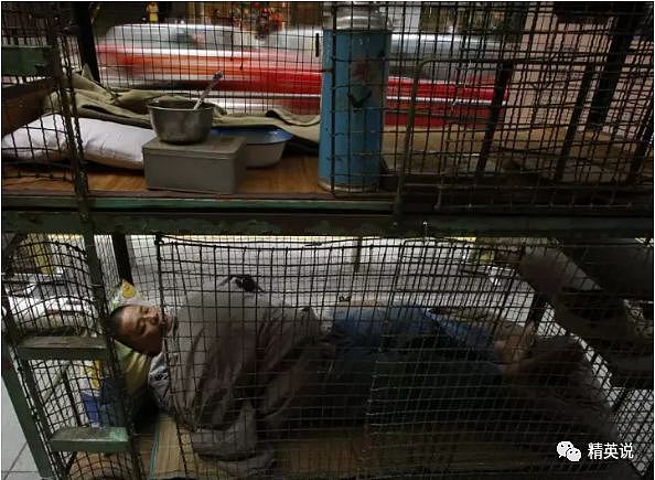 “我还没死，就住进了‘棺材’”实拍香港穷人住所，蜗居的生活有多心酸？（组图） - 6