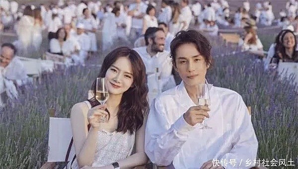 靠老婆出名的5位男星，第二位大红大紫，最后一位走红后忘本（组图） - 4