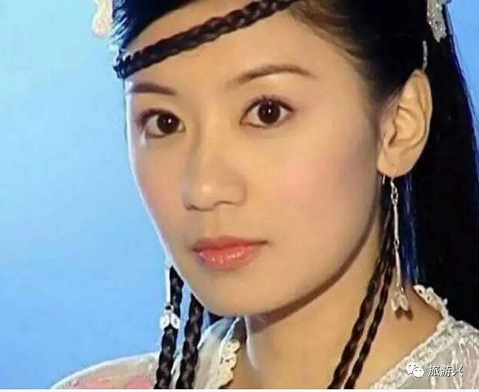 她曾是最美“赵敏”，却惨遭父亲强奸，多次吞药自杀，死后三天才被发现（组图） - 1