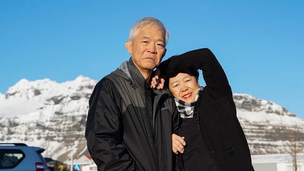 60岁后坚决离婚的中国夫妻：婚姻死了，爱情可以重觅（组图） - 7