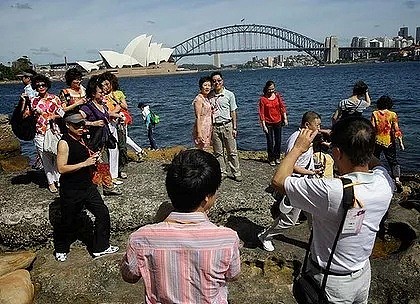 一年130万中国游客来澳，人均花近$10000！花钱最多的地方竟是... - 1