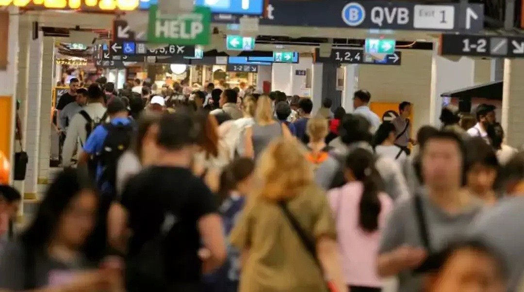 刷爆华人圈！谁说移民抢澳洲人饭碗? 最新官报出炉, 啪啪打这些人的脸（组图） - 2