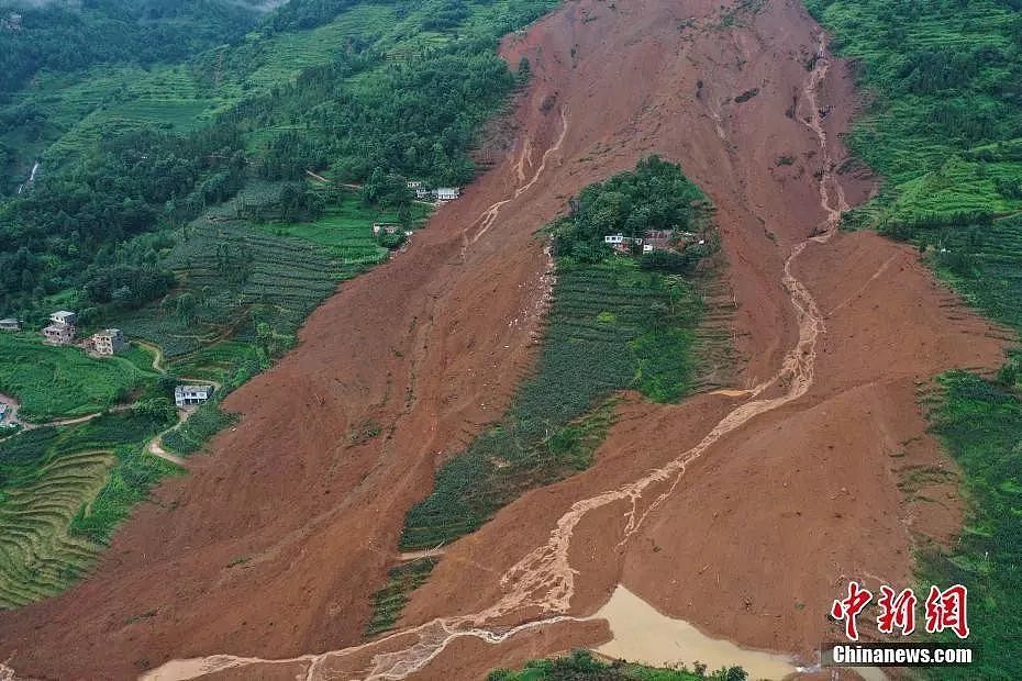贵州六盘水发生山体滑坡已致20人死亡 失联25人（视频/组图） - 1