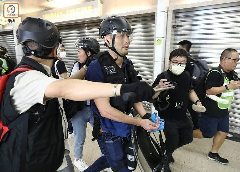 从“反修例”到毁人祖坟，反对派让香港倒退回野蛮时期（组图） - 2