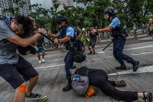 侠客岛：在香港，这些媒体如此煽动暴力（组图） - 3
