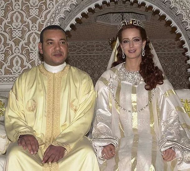 曾为美貌王妃废除一夫多妻制的摩洛哥国王官宣离婚：童话里都是骗人的？（组图） - 21