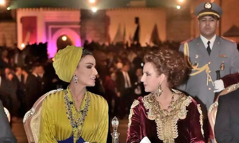 曾为美貌王妃废除一夫多妻制的摩洛哥国王官宣离婚：童话里都是骗人的？（组图） - 52
