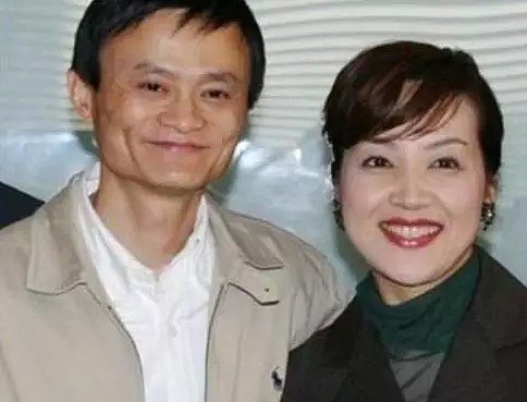 她曾是风靡中国的排球女将，还是马云“初恋”，却被婆婆殴打，身患癌症，如今……（组图） - 10