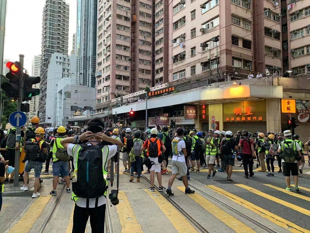 几张香港非法集会的现场照片，告诉你境外受众看到的会是什么！（组图） - 2