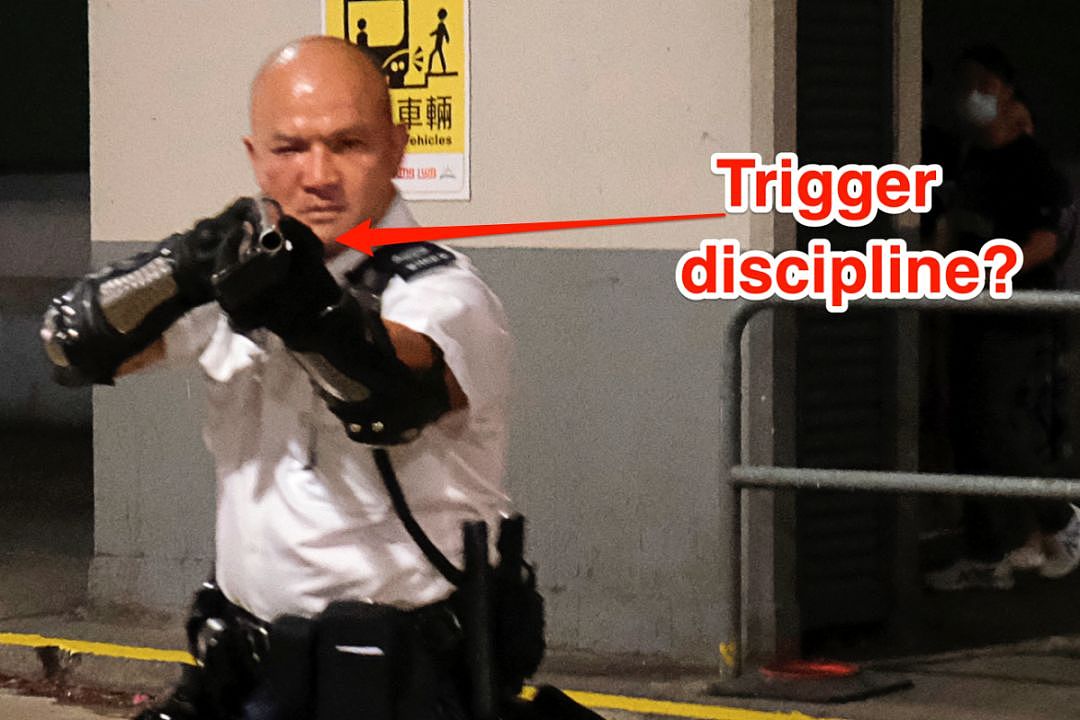 外媒集火攻击昨晚香港警察举枪，那是因为你没看到这一幕！（组图/视频） - 6