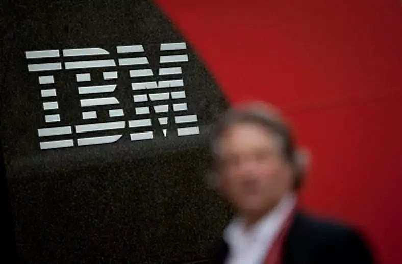IBM“花式”裁员，过去几年炒掉5-10万人，大部分还是老员工 - 1
