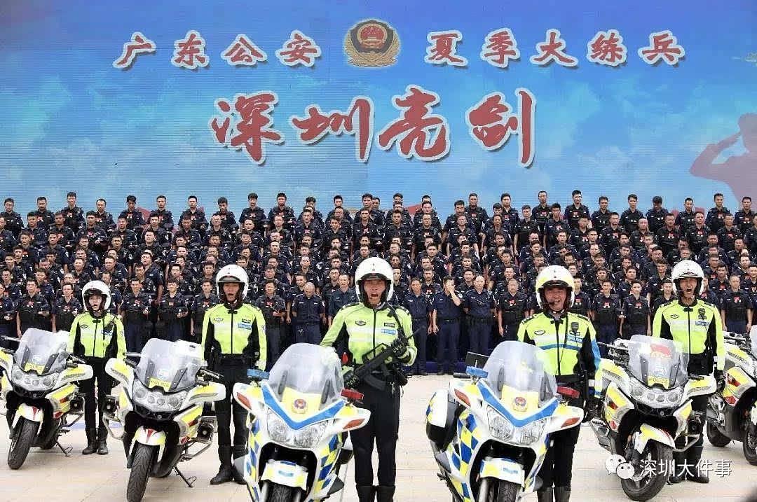 深圳上万警力集结练兵，海陆空都来了，面对袭警暴徒绝不手软（组图） - 4
