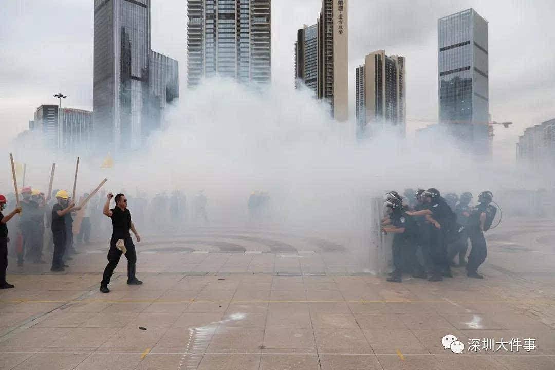 深圳上万警力集结练兵，海陆空都来了，面对袭警暴徒绝不手软（组图） - 35