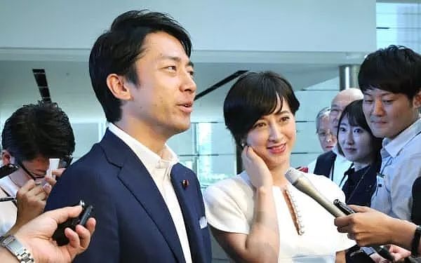 日本前首相儿子突然宣布与最美女主播结婚，连安倍都被震惊了（组图） - 37
