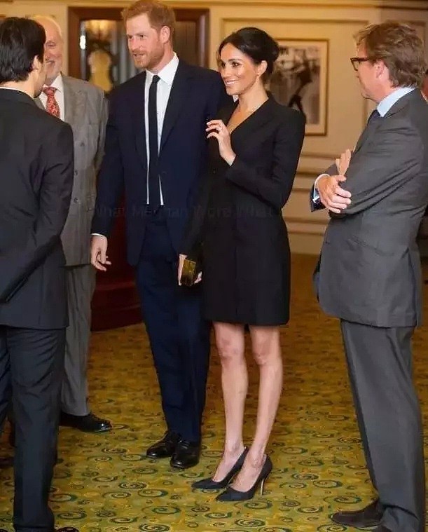 当王妃后，凯特第一次穿短裤露腿，英国人惊了！（组图） - 20