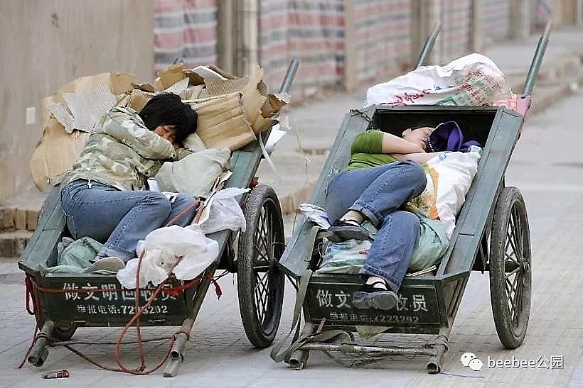 只有中国人能在任何地方睡觉 外国人被震惊了（组图） - 25