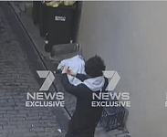 最新视频！割喉妓女后持刀者竟在后巷自拍！6分钟后到悉尼CBD制造血案！（视频/组图）